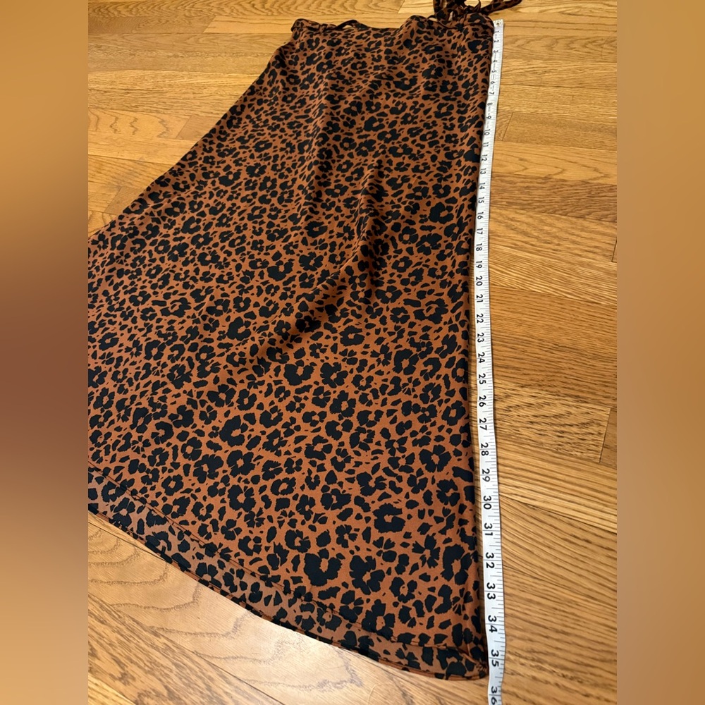 NEW Dress Forum Stylish Animal Print Midi Skirt size M - Picture 7 of 15